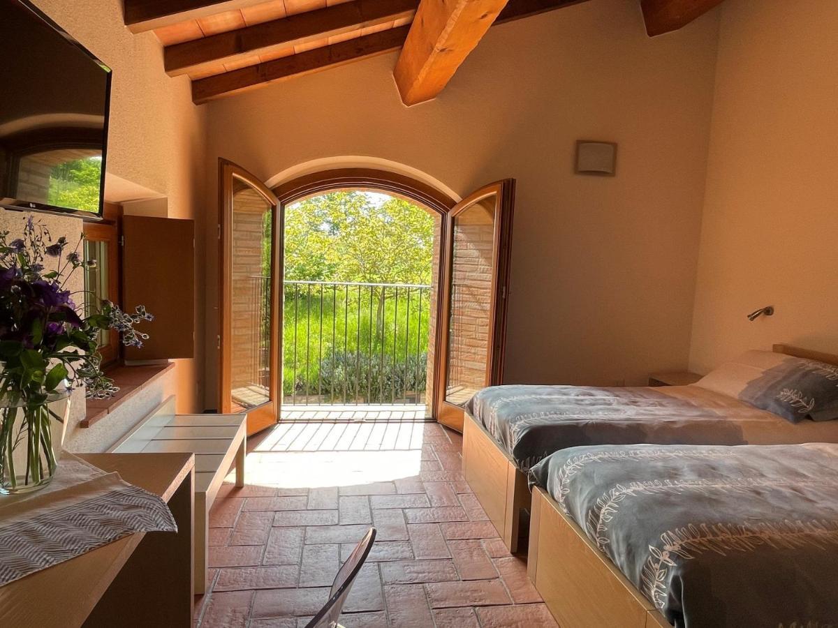 Agriturismo Podere Prasiano Marano sul Panaro Eksteriør billede